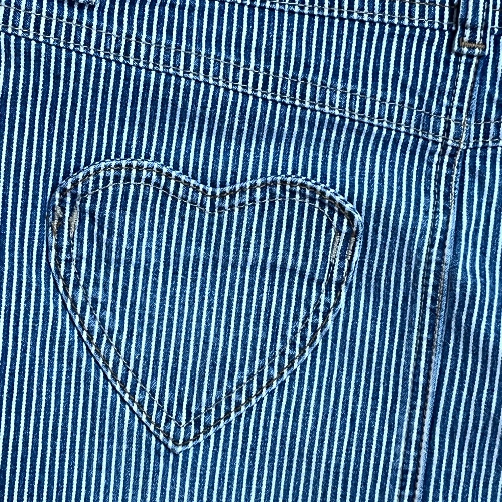 Mini Boden 9-10 Years Denim Dress Skirt Overalls Hearts Pockets Stripe  1029 - Picture 5 of 5